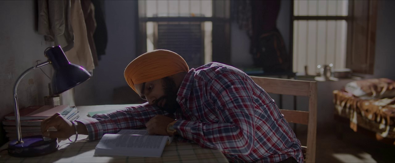 Sufna (2020) WEBRip Punjabi 720p AVC HE-AAC 2.0 ESub.mkv.0003
